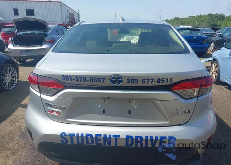 2024 Toyota Corolla Hybrid Le z USA, uszkodzony, nr VIN JTDBCMFE8R3029428